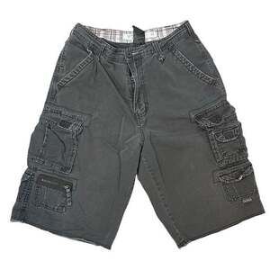 Men’s Plugg Cargo Shorts Size 29